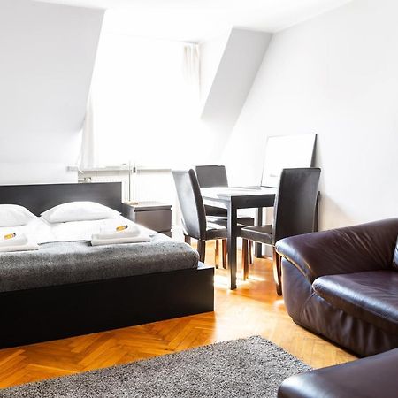 2 Bedroom Apartment, Heart Of Krakow Tomasza St Bagian luar foto