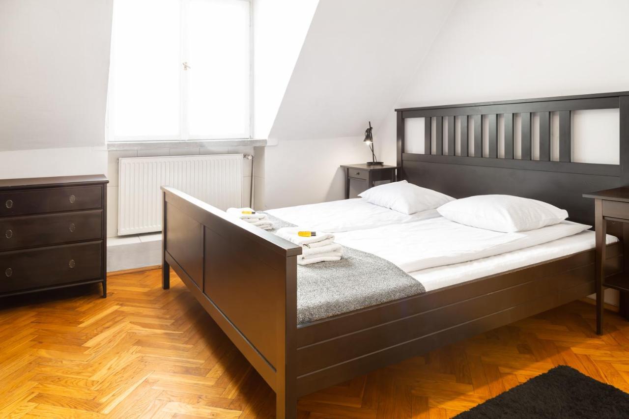 2 Bedroom Apartment, Heart Of Krakow Tomasza St Bagian luar foto